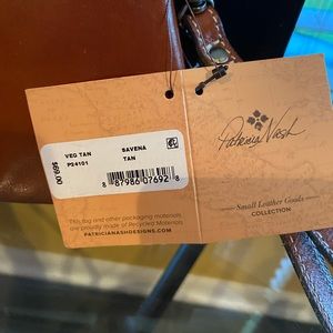 Patricia Nash Savena Wristlet - Detachable wrist strap